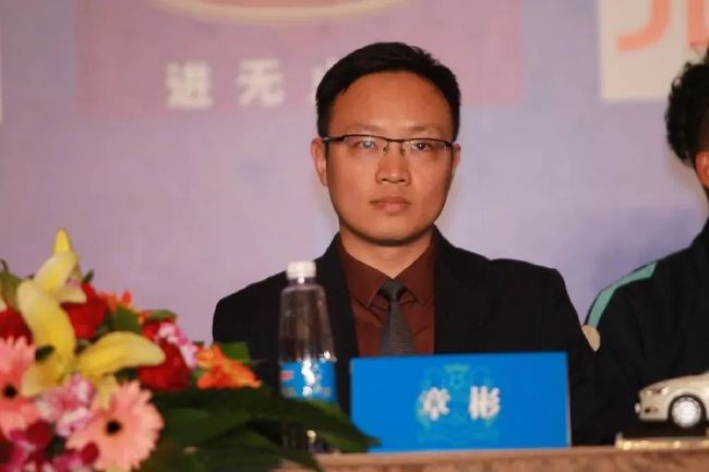 欧美亚洲国产视频