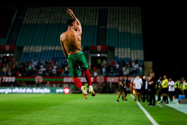 一区二区精品久久